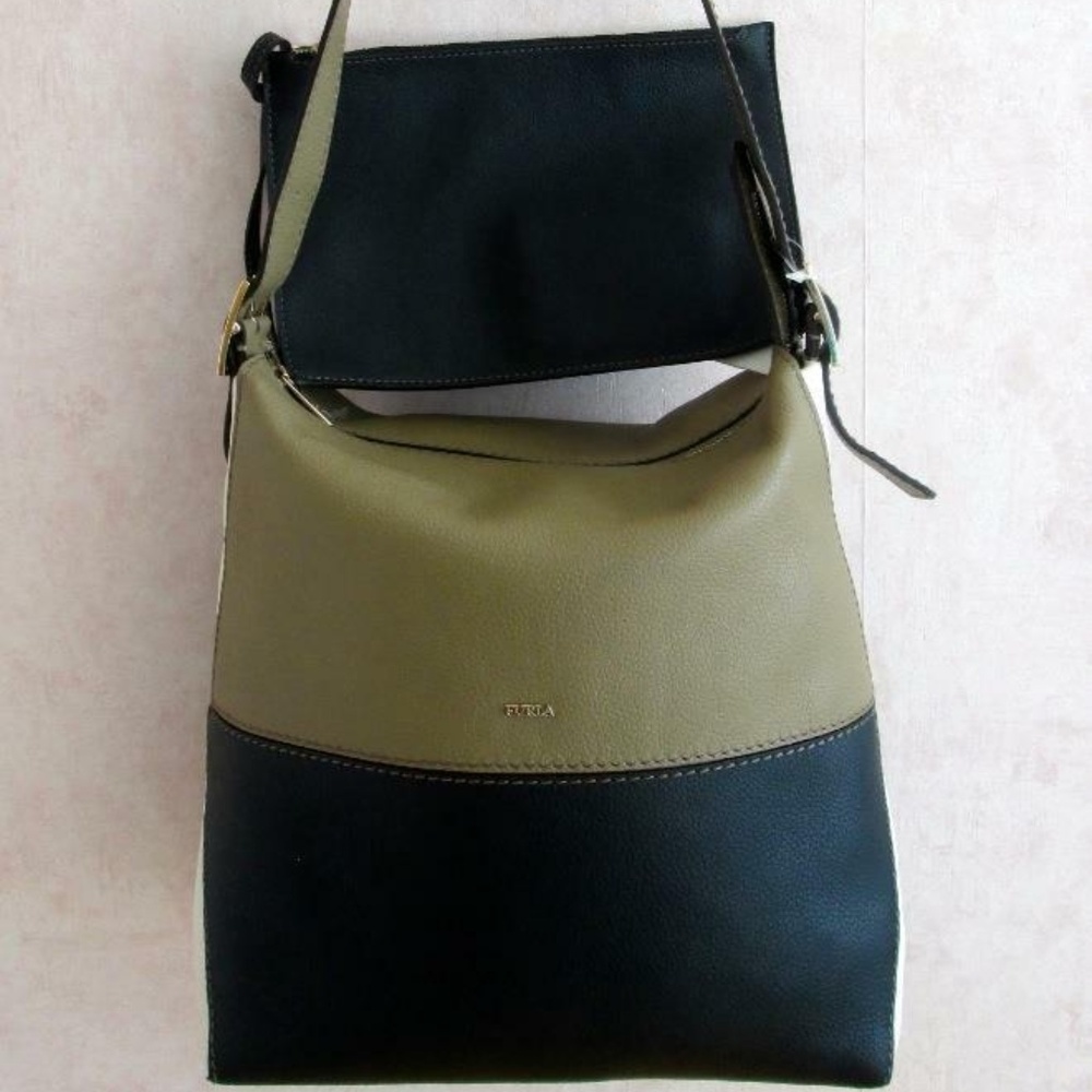 FURLA DORI COLOR BLOCK PEBBLE LEATHER HOBO
